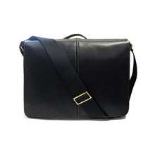 Load image into Gallery viewer, Garth Slim Messenger Bag By Boconi
